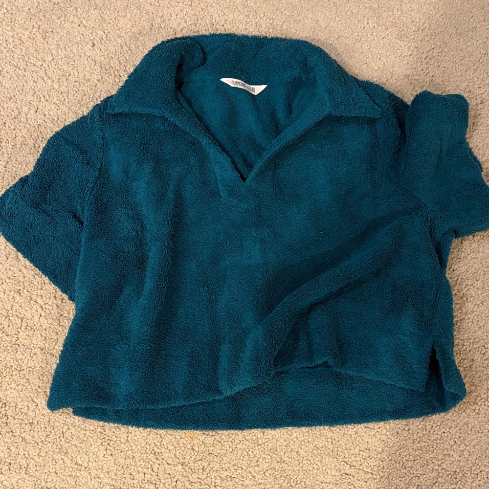 Elegant Teal Crop Top for Women